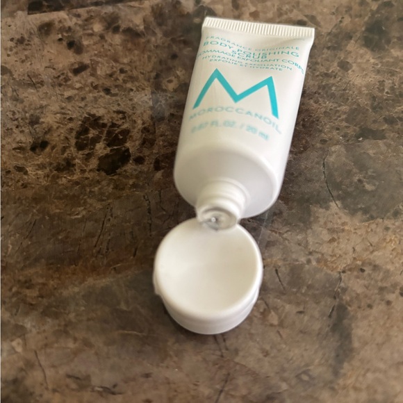 MoroccanOil Body Polishing Scrub - 0.67oz / 20ml Travel Size Sealed New No Box - Picture 3 of 3